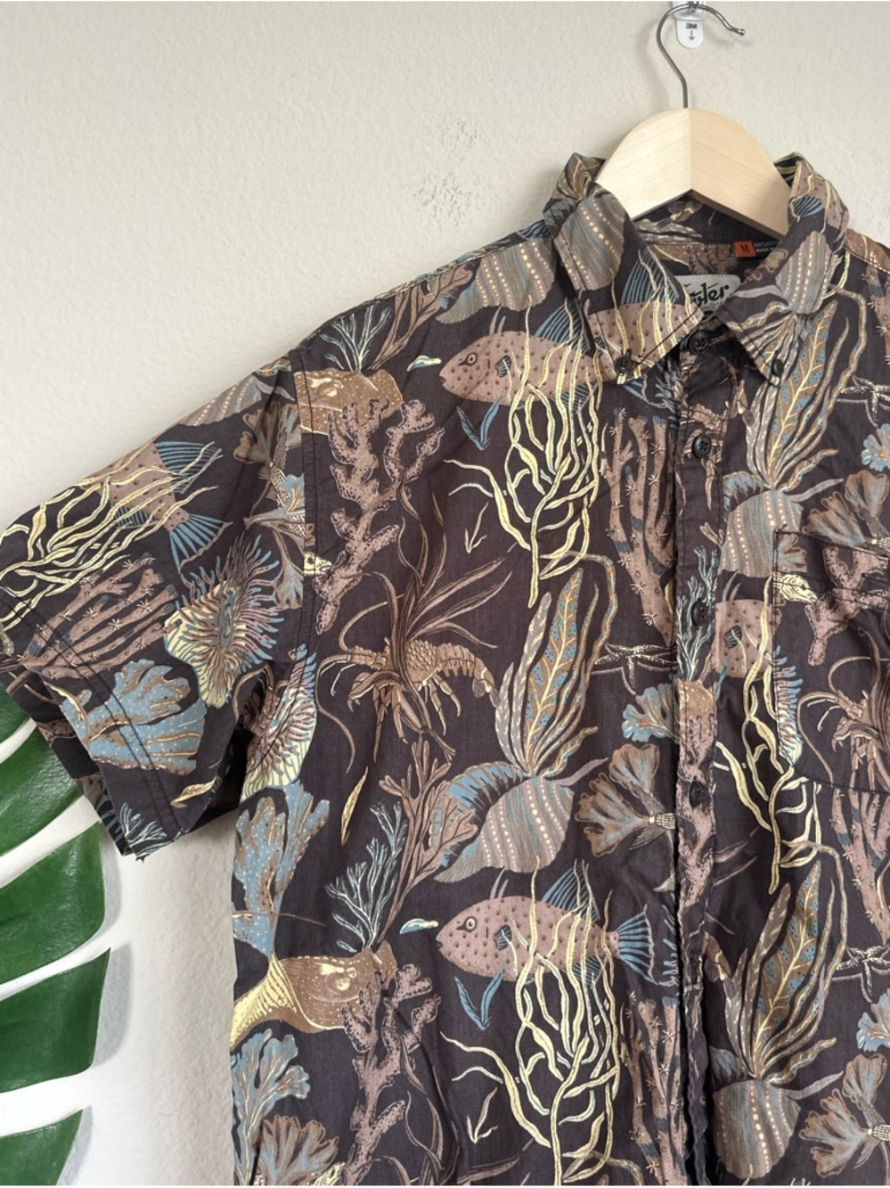 Howler Brothers Men’s Cotton Short Sleeve Button Down Mansfield Shirt - Picture 2 of 8